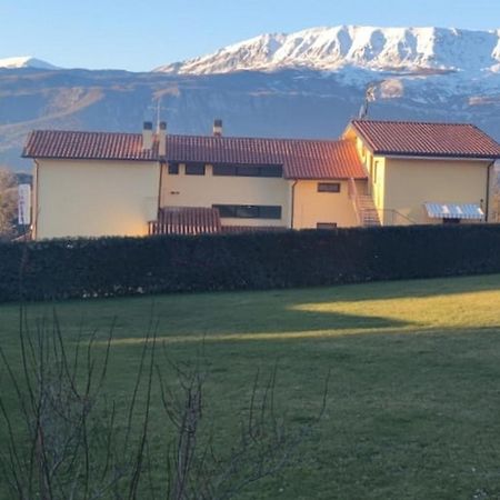 Complesso Turistico Aurora - Camere B&B Poggio Picenze Extérieur photo