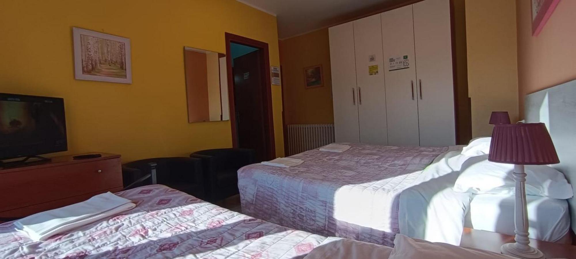Complesso Turistico Aurora - Camere B&B Poggio Picenze Extérieur photo