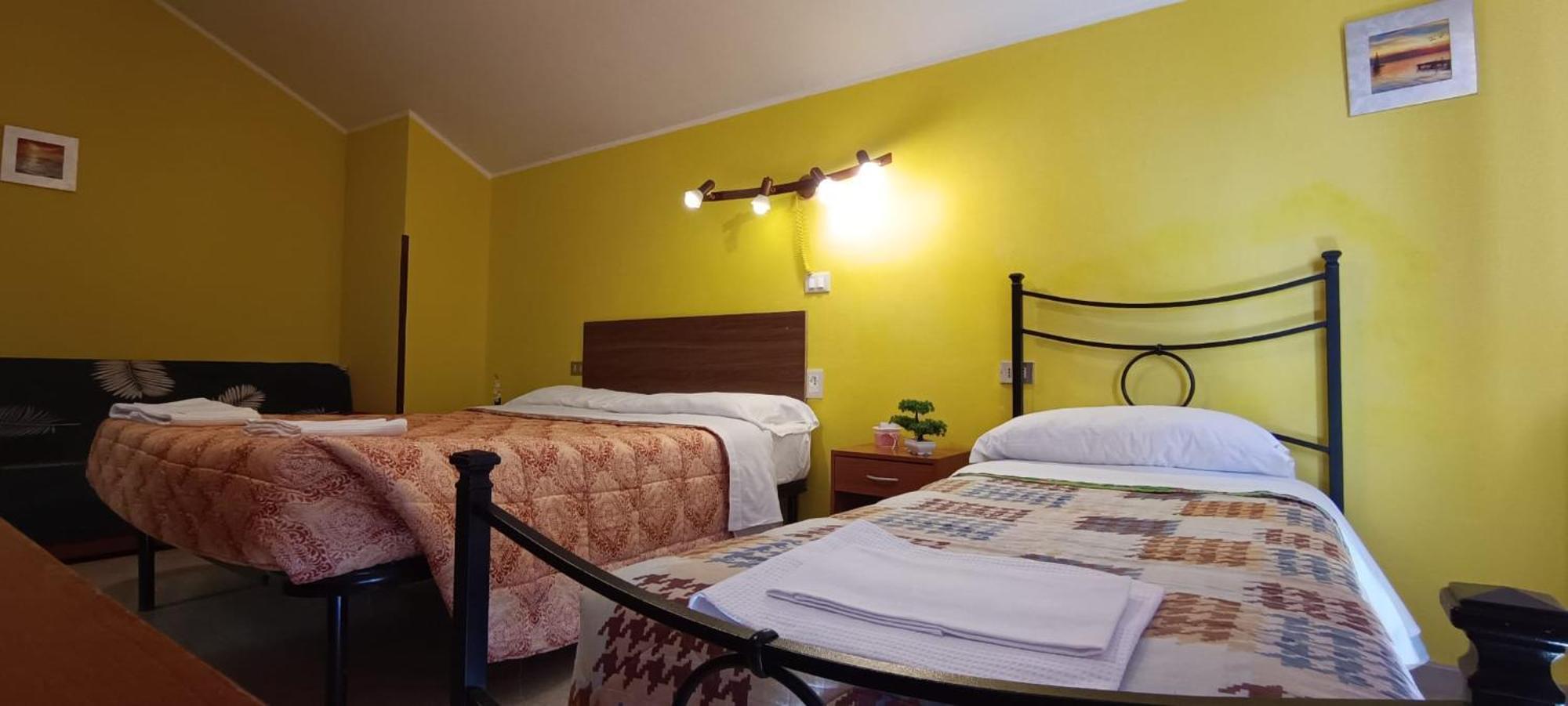 Complesso Turistico Aurora - Camere B&B Poggio Picenze Extérieur photo