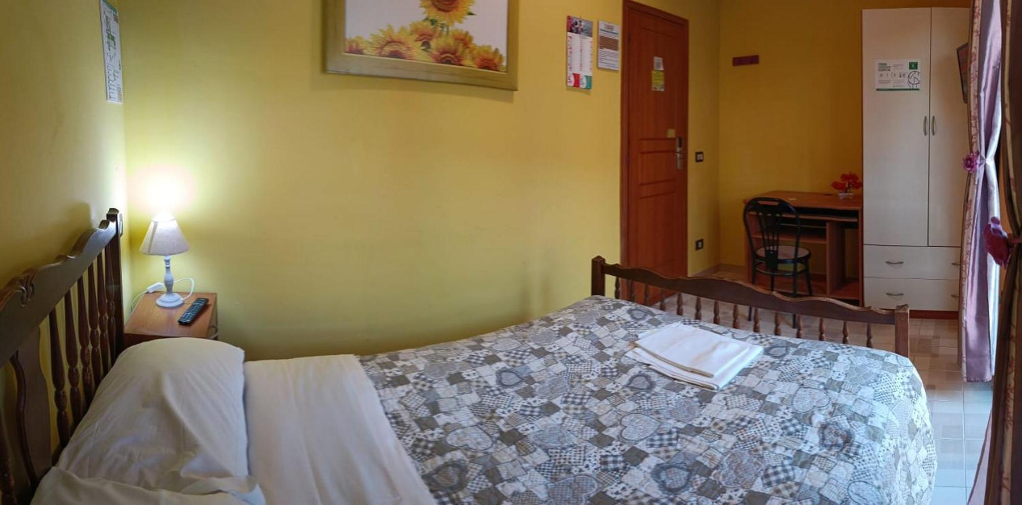 Complesso Turistico Aurora - Camere B&B Poggio Picenze Extérieur photo