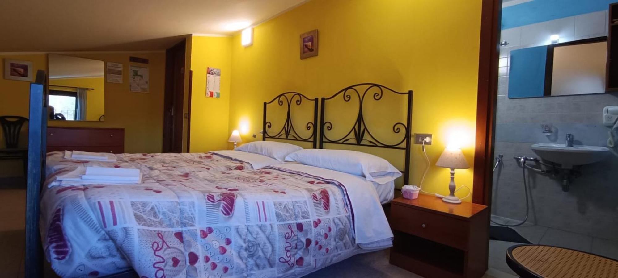 Complesso Turistico Aurora - Camere B&B Poggio Picenze Extérieur photo