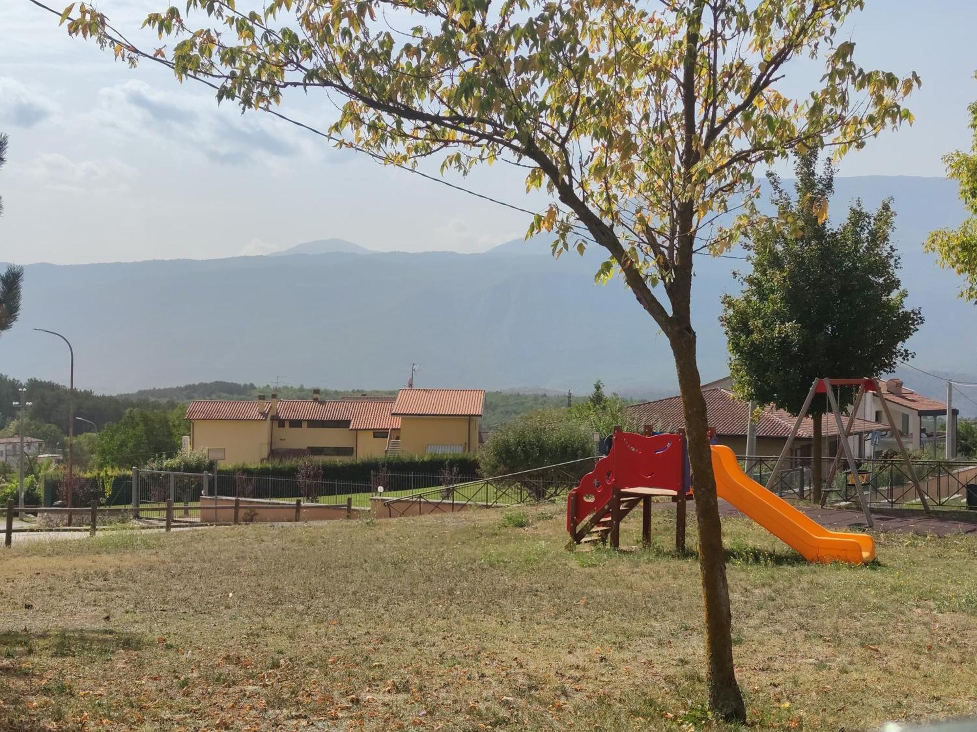 Complesso Turistico Aurora - Camere B&B Poggio Picenze Extérieur photo