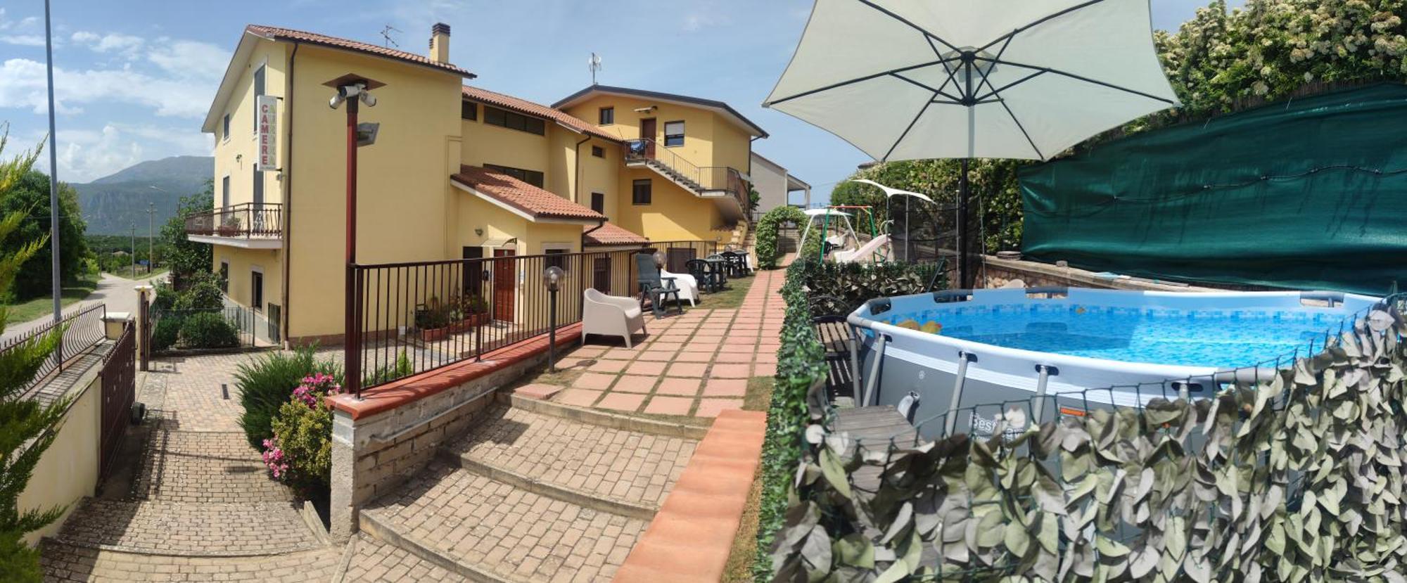 Complesso Turistico Aurora - Camere B&B Poggio Picenze Extérieur photo